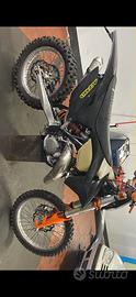 Ktm 125 exc six days 2013