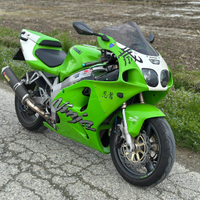 Kawasaki Ninja ZX7R ZX-7R 1998