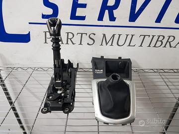Pomello con Cuffia Nissan Qashqai - 2015