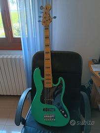 FENDER JAZZ  BASS  5CORDE