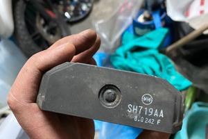 SH719AA 8.0 242 F Regolatore di tensione  yamaha