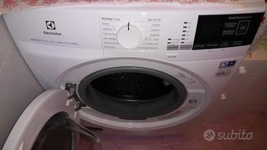 Lavasciuga Electrolux PERFECTCARE 700