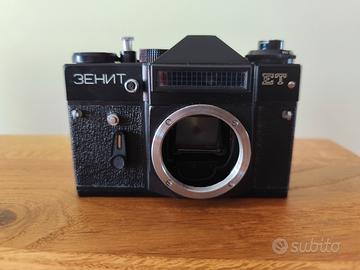 Fotocamera russa Zenith ET