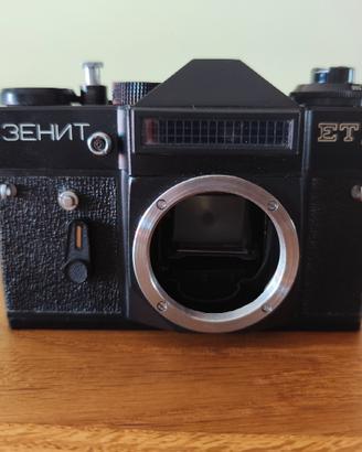 Fotocamera russa Zenith ET
