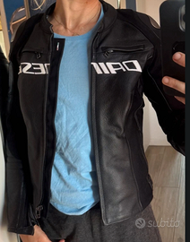 Giacca Dainese pelle donna tg 40 – usata 2 volte