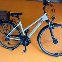 BICICLETTA DONNA KTM