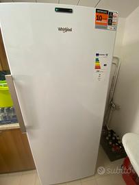 Freezer a colonna Whirlpool