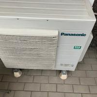 Condizionatore R32 - 3 split + 1 unità esterna