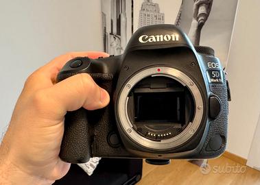 Canon EOS 5D Mark IV - solo corpo – 250.000 scatti