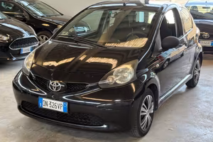 Toyota Aygo 1.0 12V VVT-i 5 porte Sound