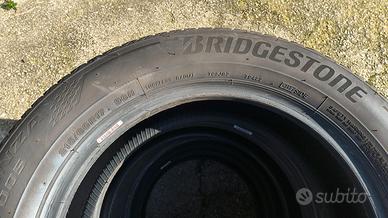 Gomme Bridgestone Turanza T005 215/60 R17 96H