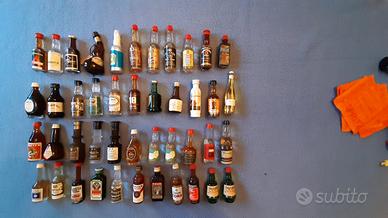 mignon liquori 44 bottiglie piccole anni 70
