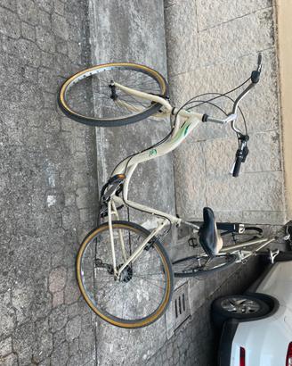 bici in garage