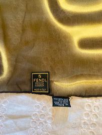 Foulard seta Fendi originale