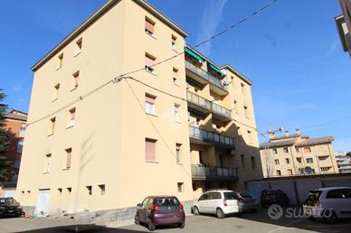 3 LOCALI A SASSO MARCONI