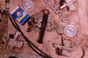 Vari pezzi ricambio Ford Escort prima serie MK1