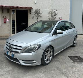 RICAMBI DISPONIBILI MERCEDES CLASSE B 2014 2.0 DS