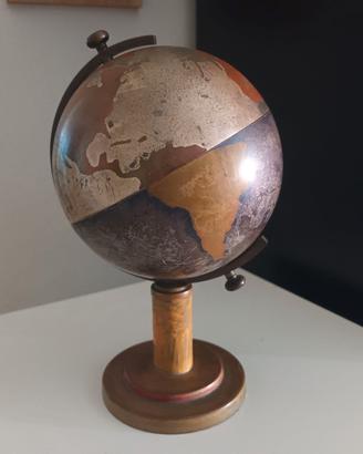 Portasigarette mappamondo vintage