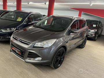 Ford Kuga 2.0 TDCI Titanium 4x4 Gancio
