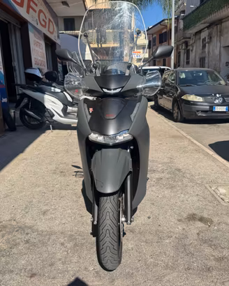 Honda SH 350 Sport