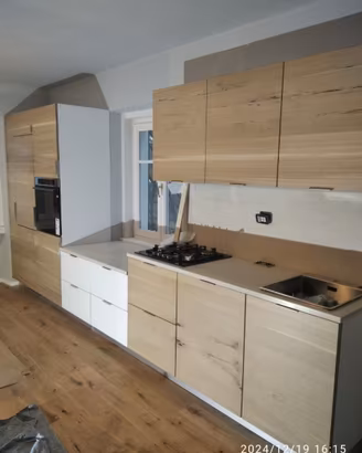 cucina con frontali rovere rustico venatura unica