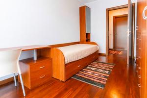 Stanza singola con bagno privato-trilocale affori