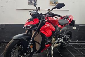 Ducati Streetfighter V4 - 2026 - KM 329