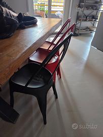 sedie industrial  3 nere 3 rosse 2 bianche