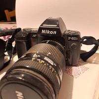 Nikon F-801S usata +obiettivo Nikkor + flash SB-20