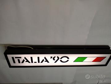 Insegna luminosa monofacciale Italia 90