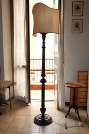 Lampada da terra antica – piantana
