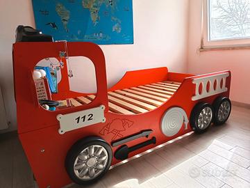 letto singolo camion dei pompieri