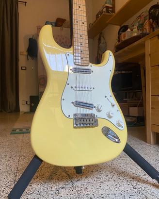 Fender Stratocaster Player + Pickup DI MARZIO