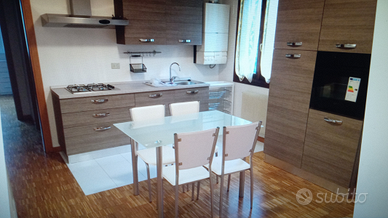 Stanza anche per lavoratori