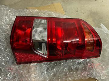 Fanale POST. DX ORIGINALE MERCEDES VITO