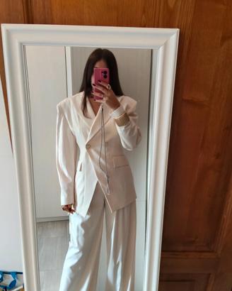 Tailleur bianco belle amie