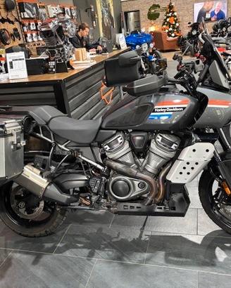 2022 PAN AMERICA 1250