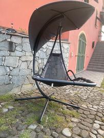 Dondolo lettino sospeso con parasole