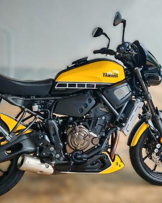 Yamaha XSR 700 - 2016