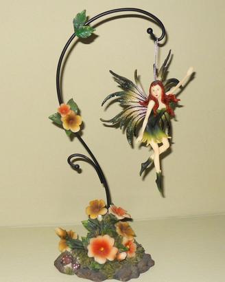 Fata della Primavera appesa, Nuova!