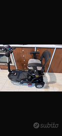 Scooter elettrico per disabili o anziani