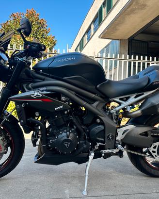 Triumph Speed Triple 1050 RS