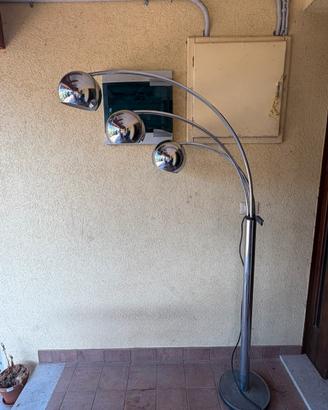 Lampada da terra italiana anni 70
