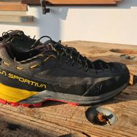 Scarpe la sportiva