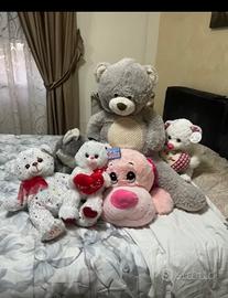 Pupazzi cane rosa grande