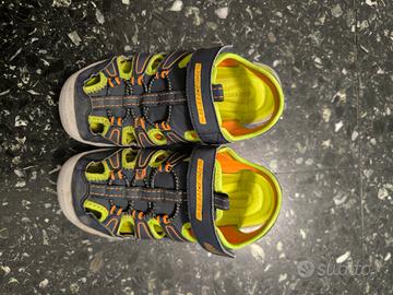 sandali skechers n.32