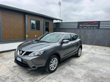 Nissan Qashqai 1.5 dCi DPF Tekna