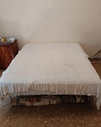 Letto Matrimoniale Completo: 2 Reti Singole + Mate
