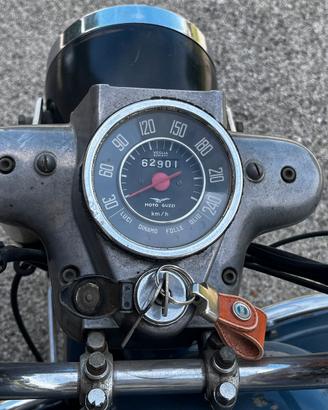 Moto Guzzi v7 750 cc