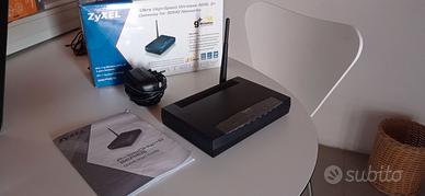 ROUTER ZYXEL P-660HW-D1  WIRELESS ADSL2+  NON TEST